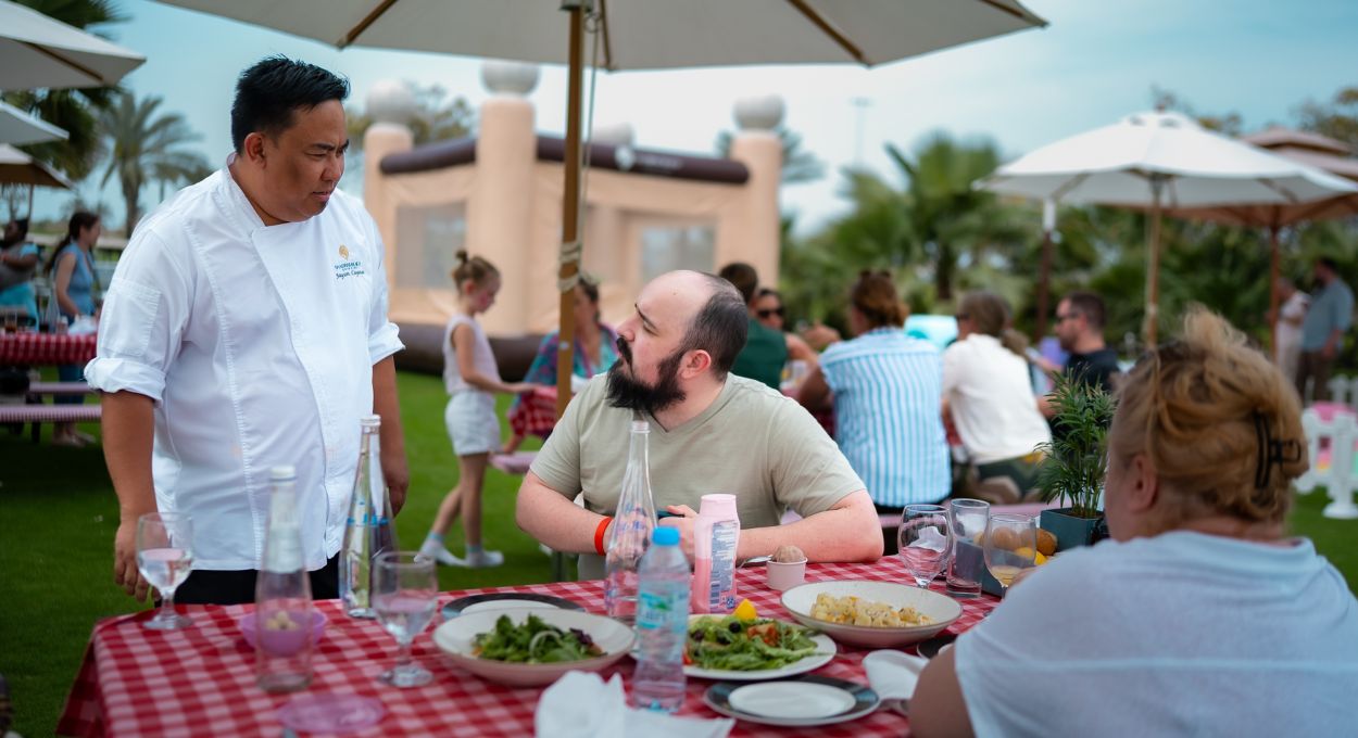 HB Family BBQ Par Tee 1