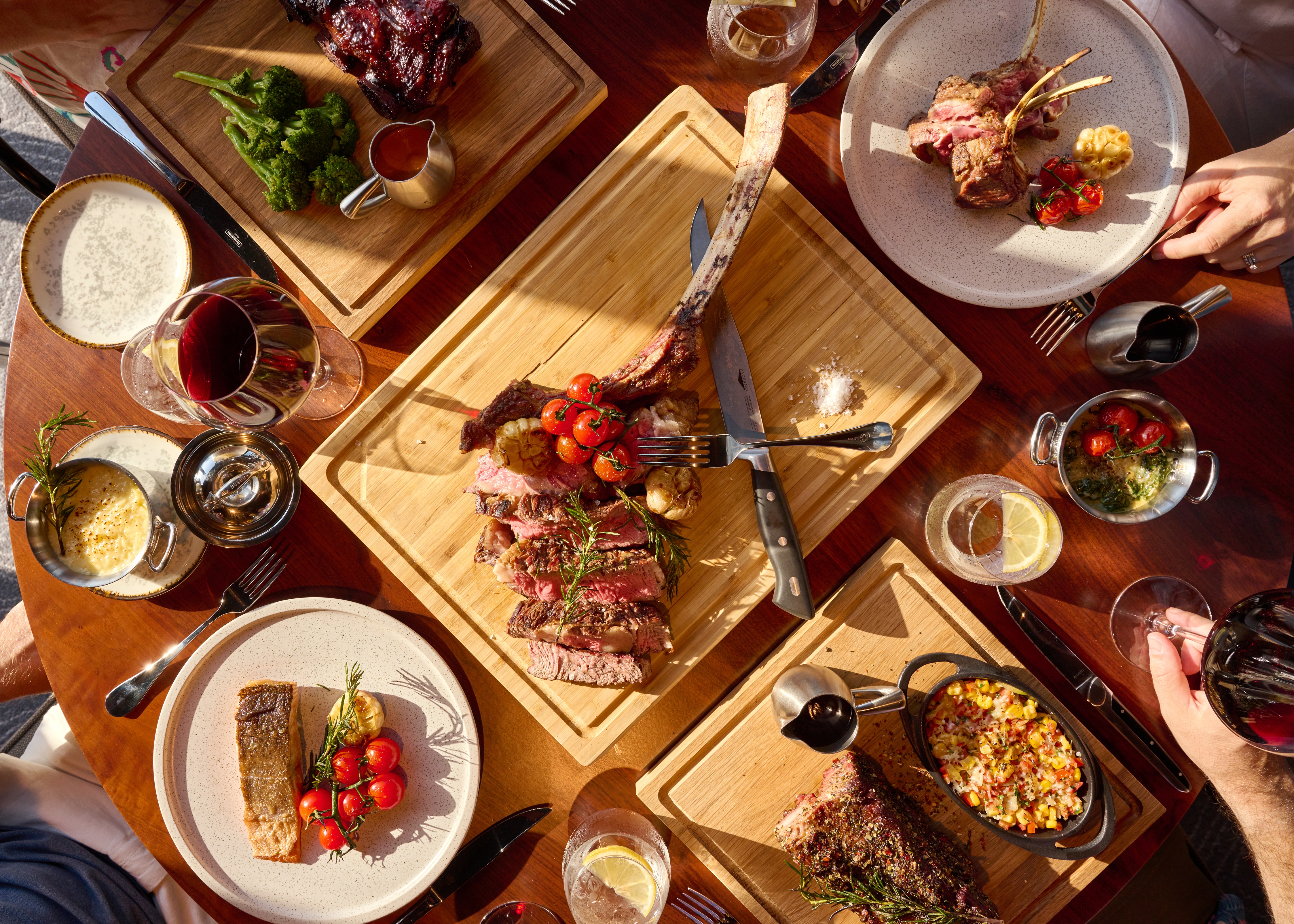 Acres Grill House Yas Acres Golf & Country Club