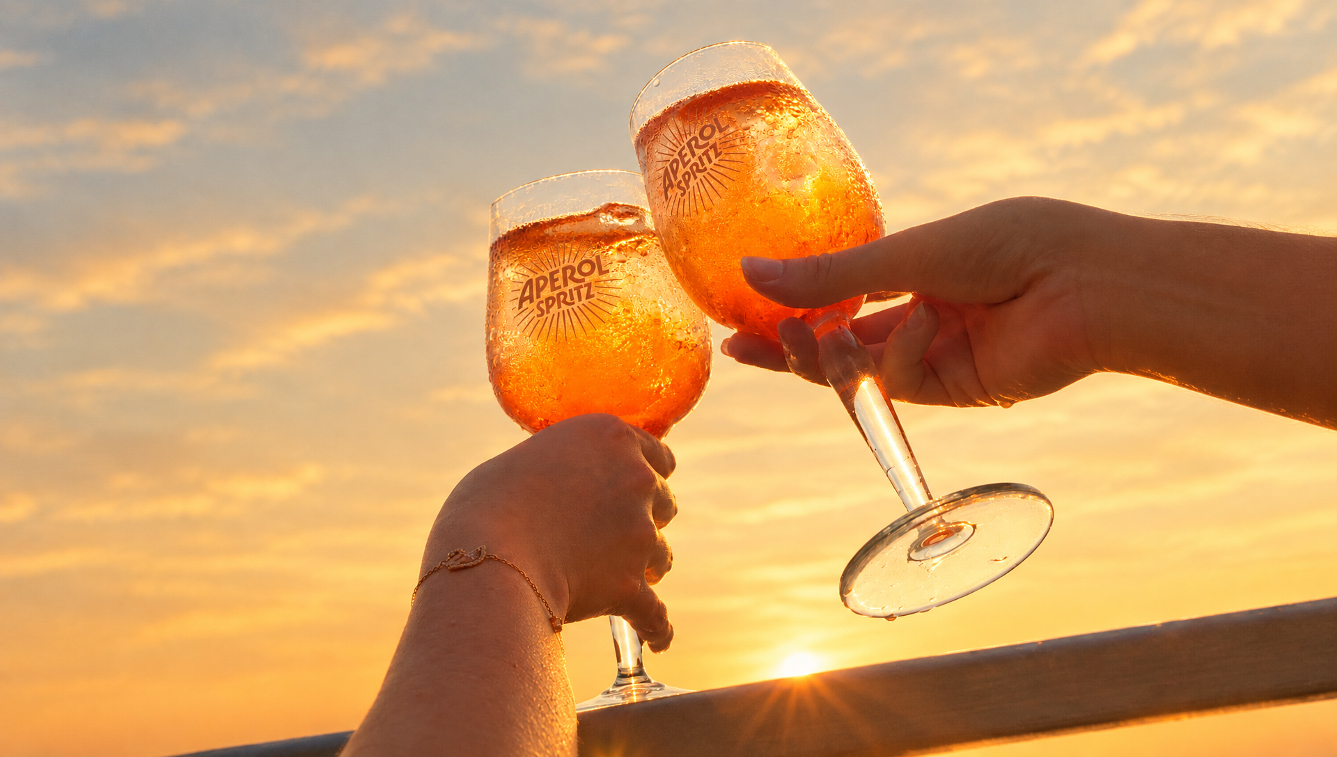 Aperol Glasses 1920X1080 V2